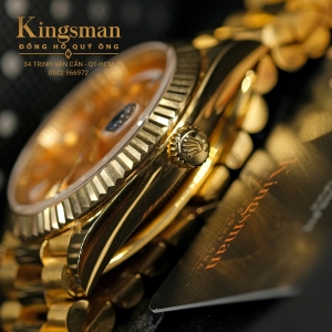 Rolex Day-date Gold 40mm 228238