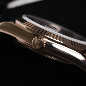 Rolex Day-date Ombre Black 40mm 228235