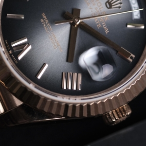 Rolex Day-date Ombre Black 40mm 228235